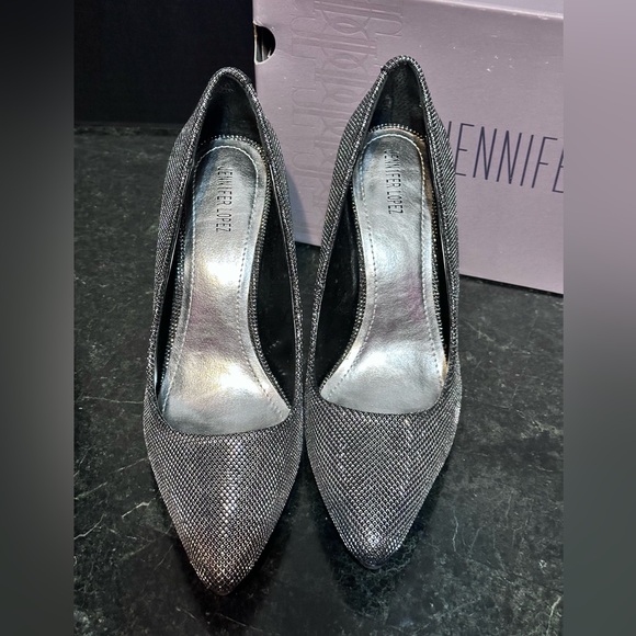 Jennifer Lopez NWB Black Silver Shimmer 4" Heels Stiletto Size 9 NIB - Picture 5 of 9